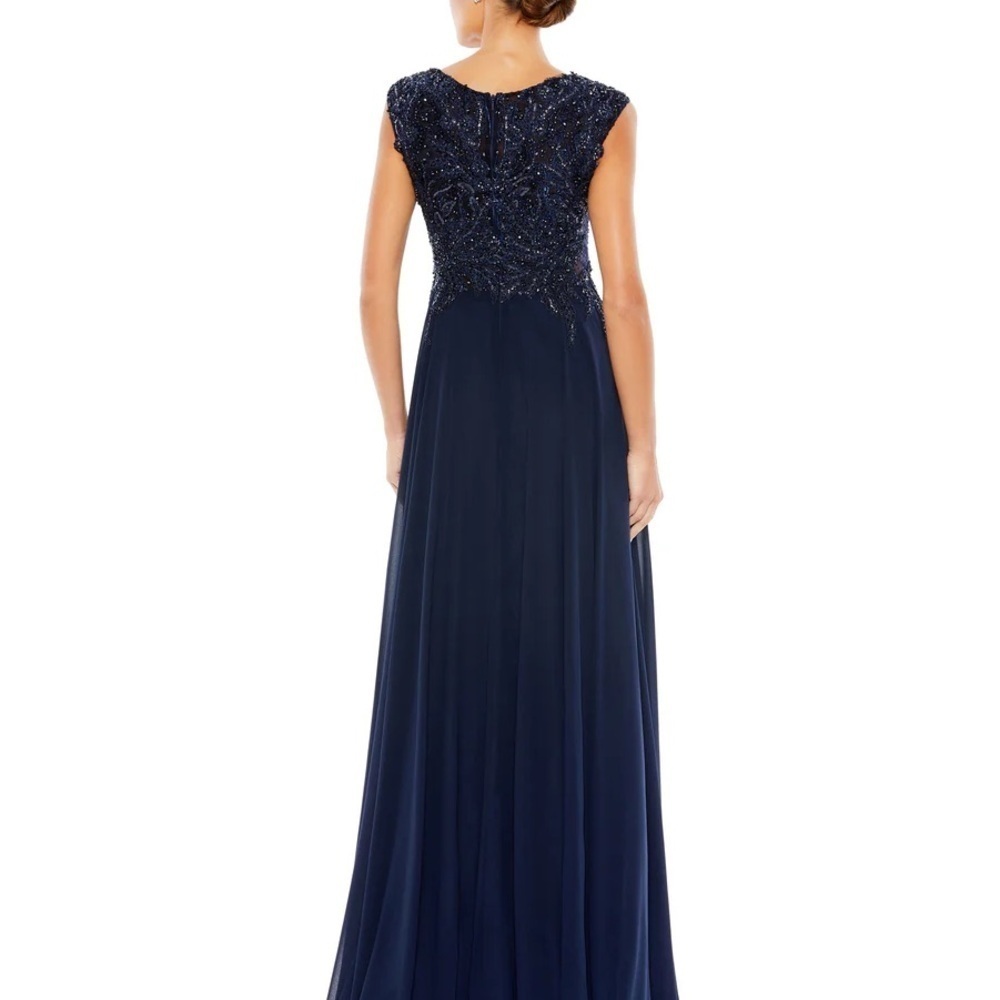 Mac Duggal 20264 NWT APPLIQUED CAP SLEEVE BODICE FLOWY GOWN - Picture 3 of 13